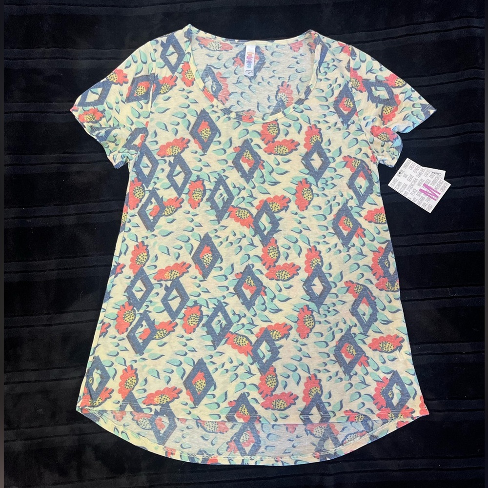 LuLaRoe Classic T